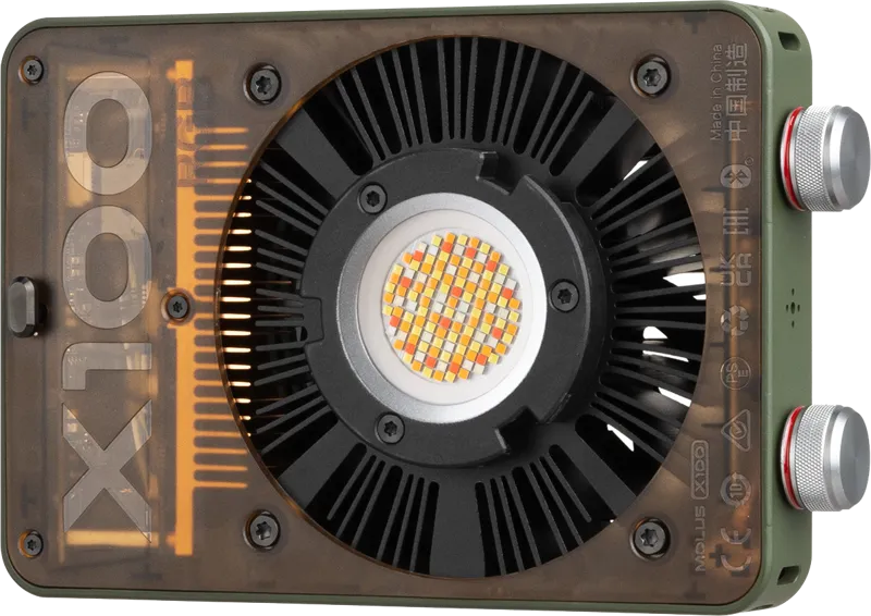 Zhiyun Molus LED X100RGB Cob Light | Oszczędzasz 341zł