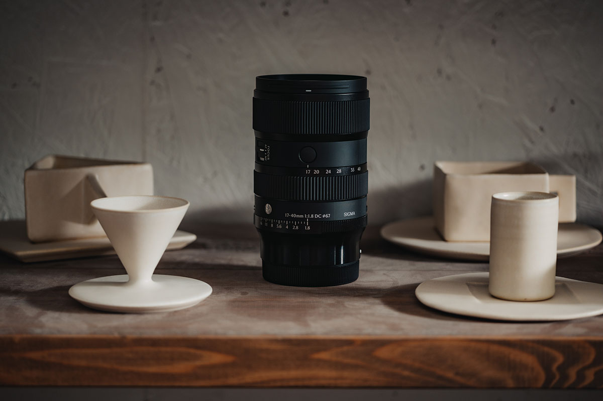 Sigma 17-40 mm z boku