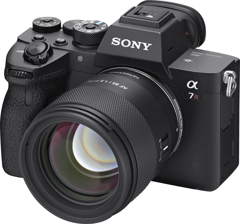 Sigma 17-40 mm z boku L-mount