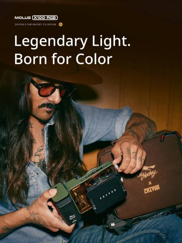 Zhiyun Molus X100RGB Pro LED