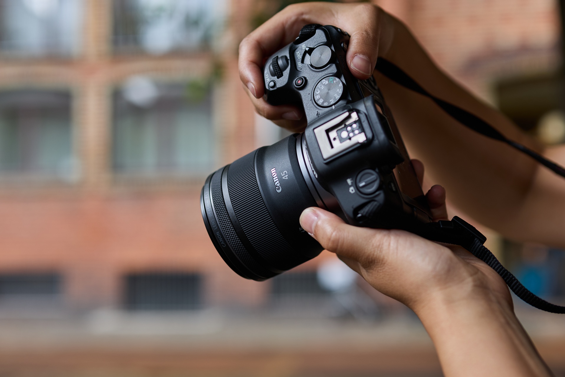 Nowoczesna konstrukcja optyczna – precyzja i ostrość Nowoczesna konstrukcja optyczna – precyzja i ostrość