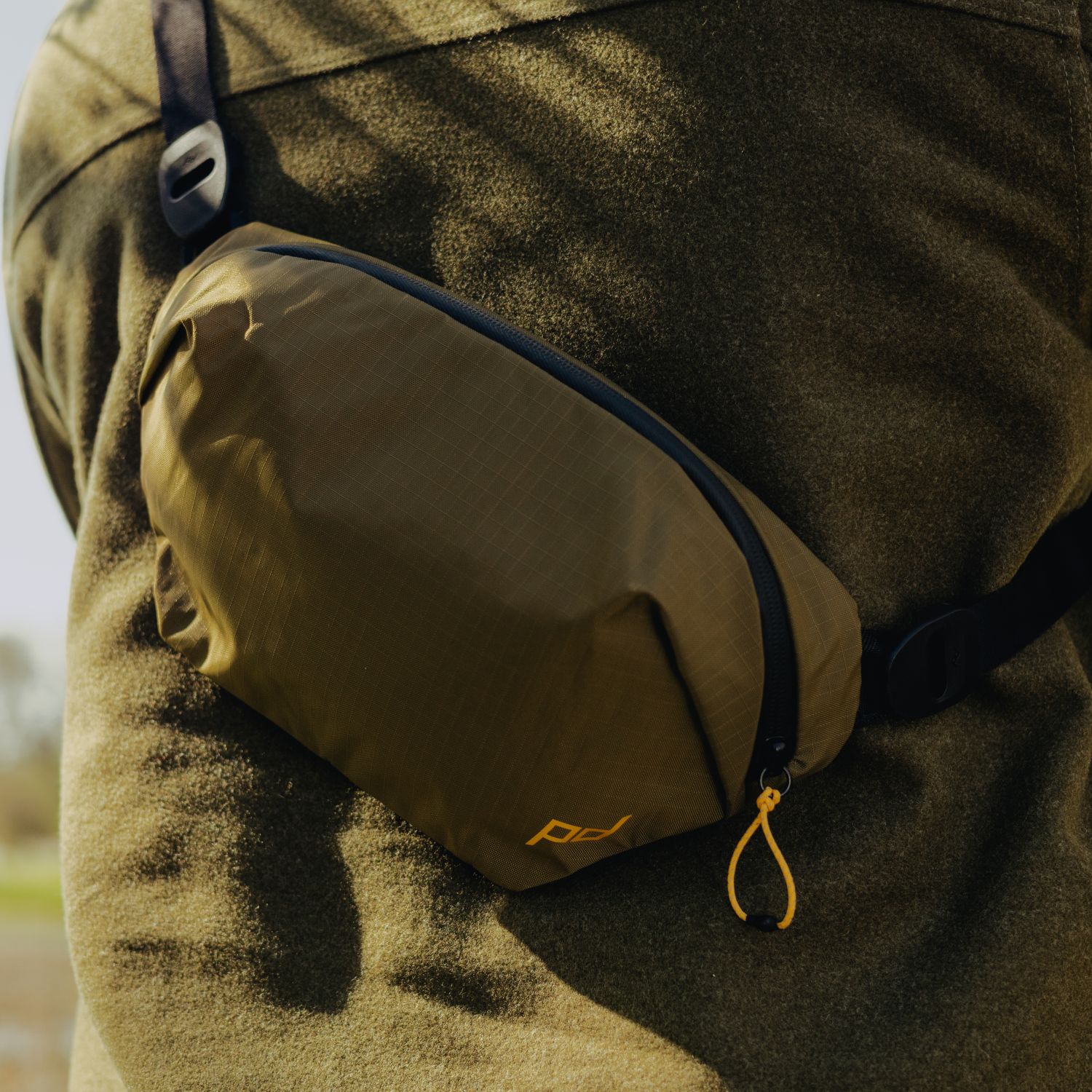 Peak Design Outdoor Sling 2L organizacja wnętrza