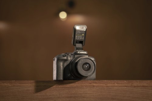 Viltrox Vintage Z2 – kompaktowa lampa błyskowa