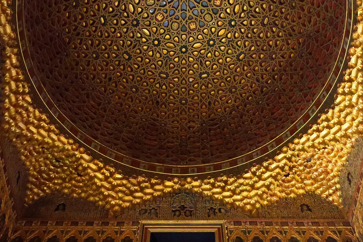 Canon RF-S 18-45mm – lekka konstrukcja do podróży