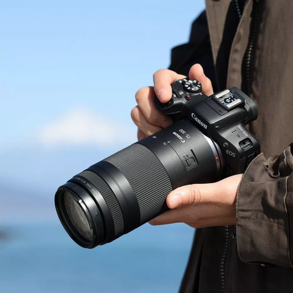 Teleobiektyw Canon RF 75‑300mm F4‑5.6 – przybliż świat z imponującą jakością