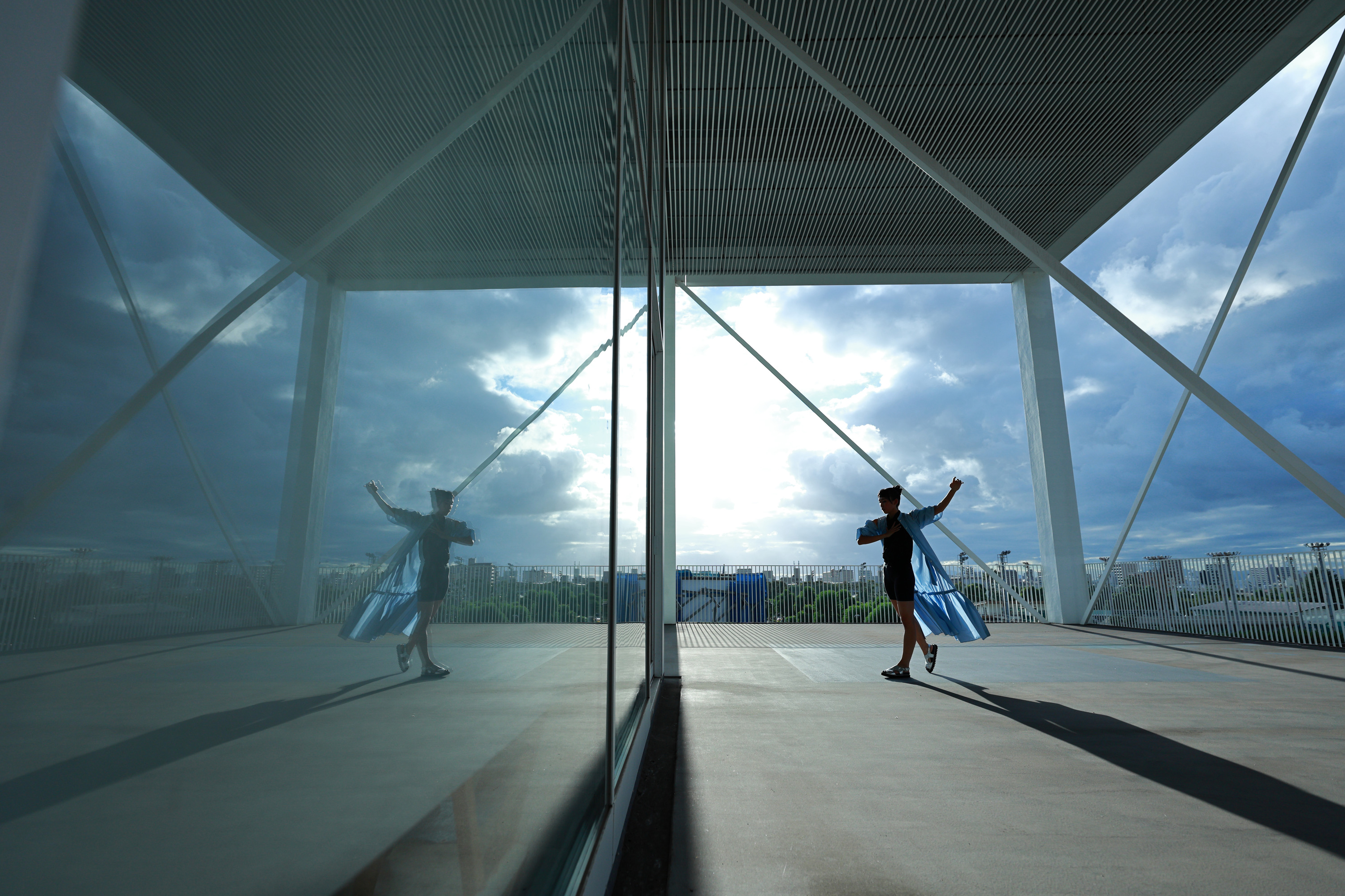 Zaawansowana konstrukcja optyczna Canon RF