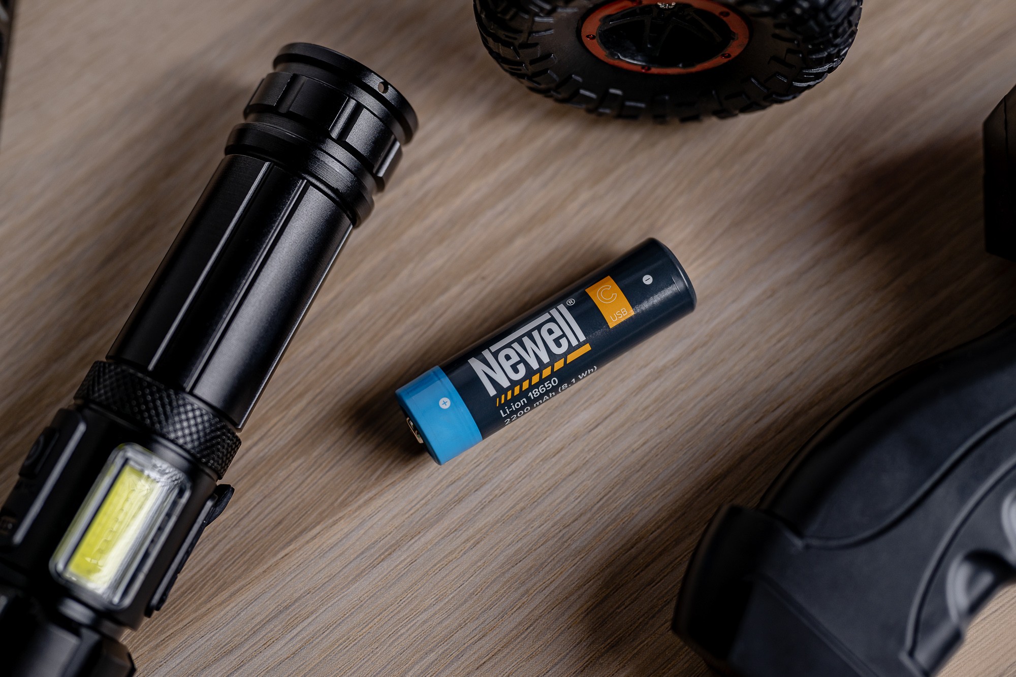 Newell 18650 USB-C 2200 mAh 1200 cykli ładowania