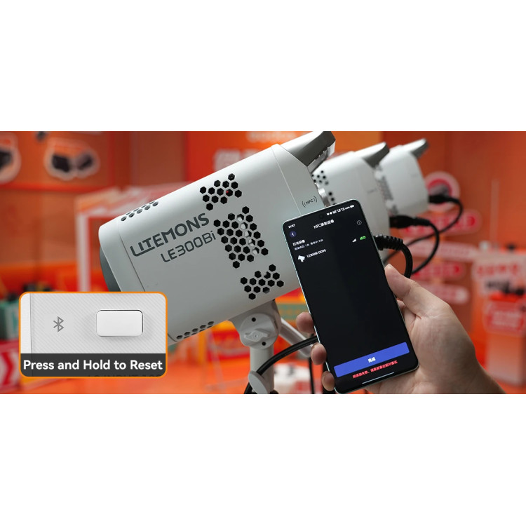 Godox LE200Bi Bluetooth DMX CRMX