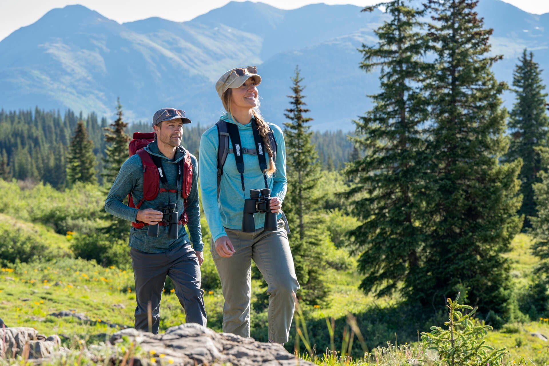 Nikon ACTION ZOOM 10-22x50 – powłoki wielowarstwowe i kontrastowy obraz