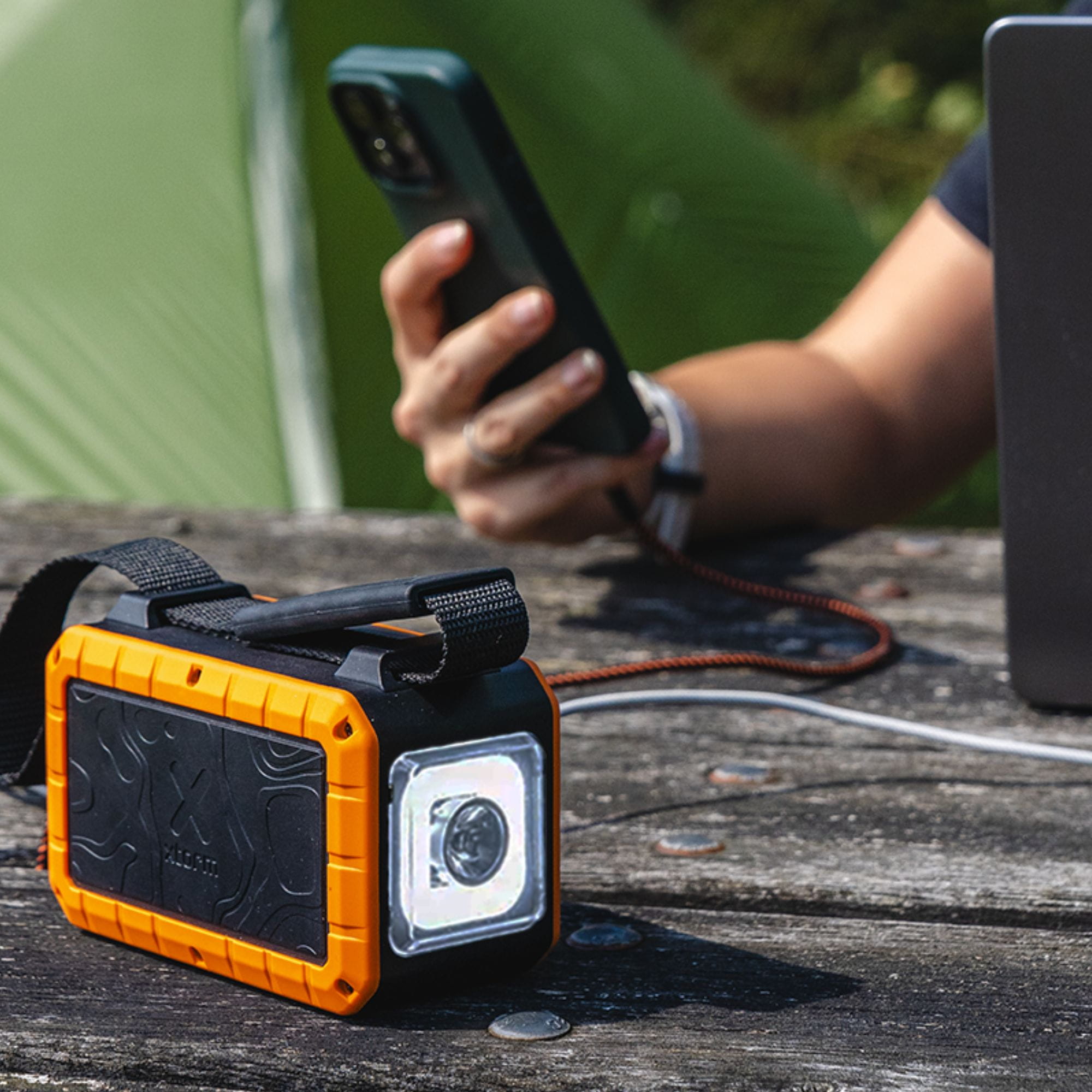 XTORM Powerbank Rugged Flashlight odporność IP65