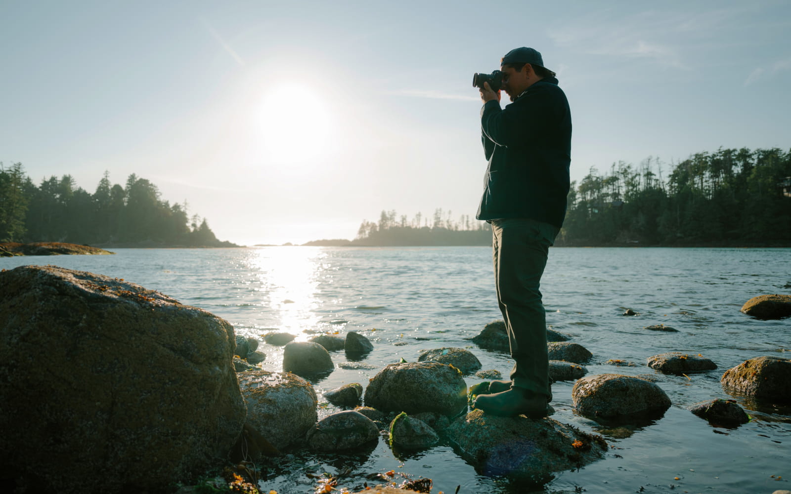 Jasność f/1.7 – więcej światła, mniej ograniczeń