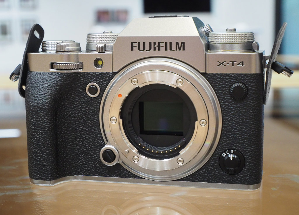 Fujifilm X-T4 wygląd