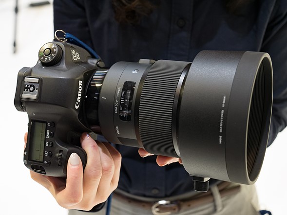 Sigma 105 mm f/1.4 Nikon