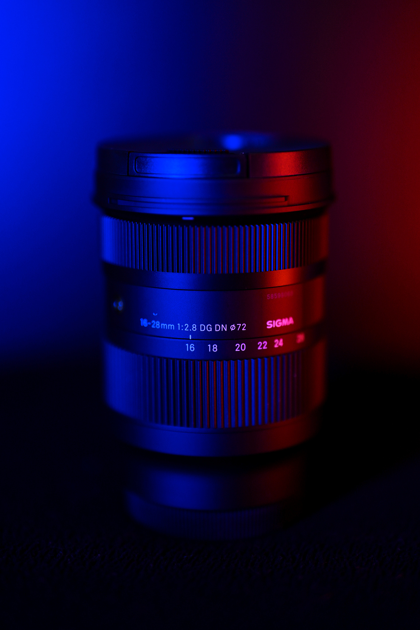 Kompaktowe i szerokie - idealne do vlogowania i gimbali Kompaktowe i szerokie - idealne do vlogowania i gimbali