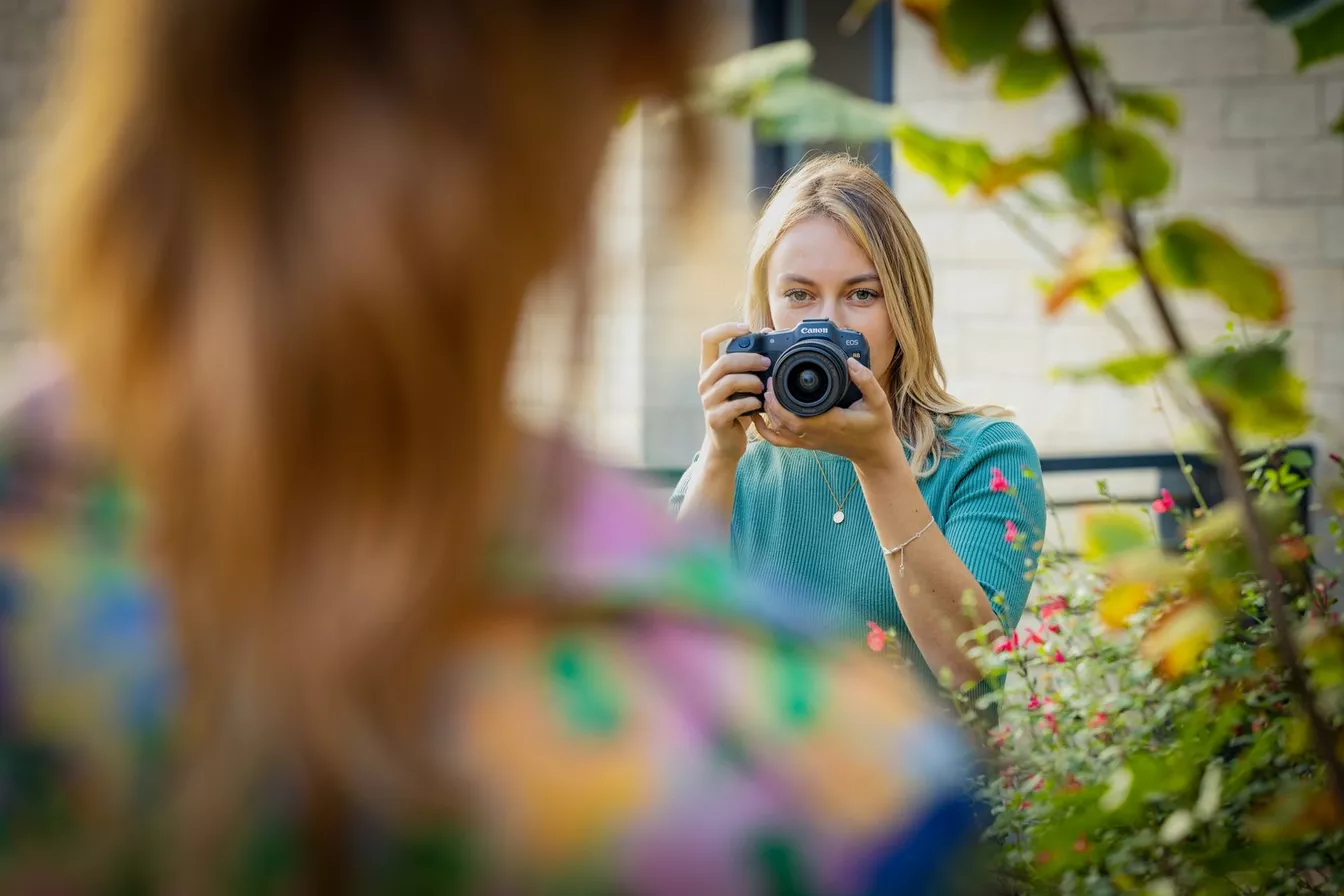 Canon EOS R8 filmowanie