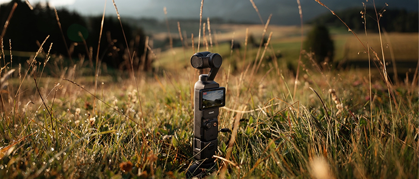 Perfekcyjny dźwięk dzięki systemowi trzech mikrofonów Perfekcyjny dźwięk dzięki systemowi trzech mikrofonów