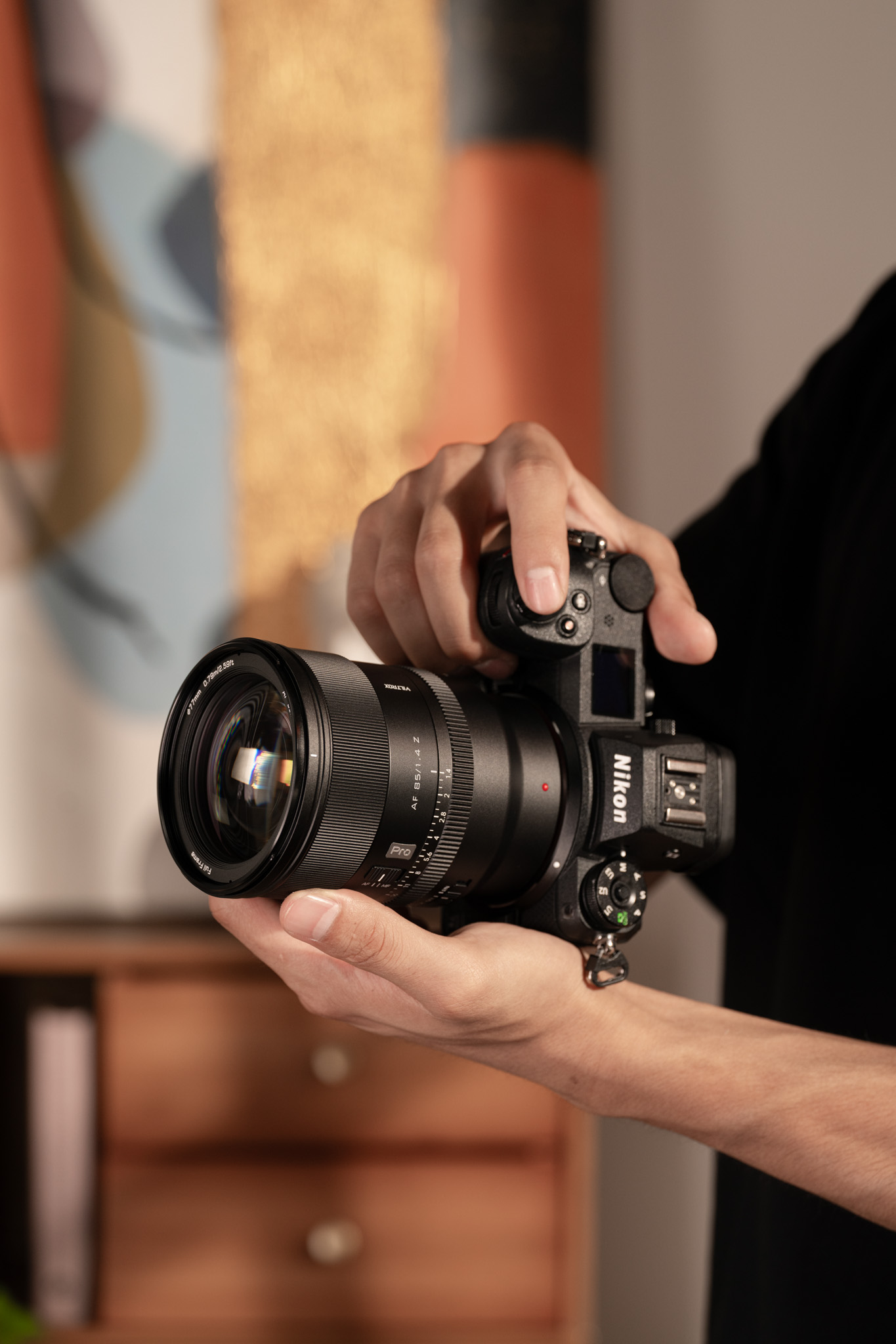 Szybki i cichy autofokus VCM – gotowy do pracy foto i video