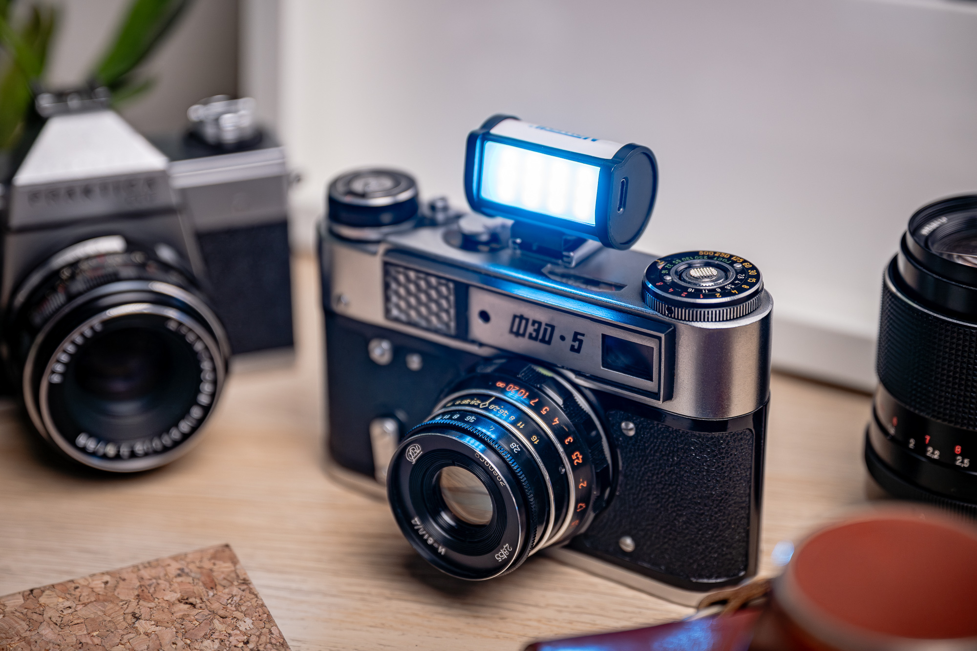 Szybki montaż na aparacie i akcesoriach