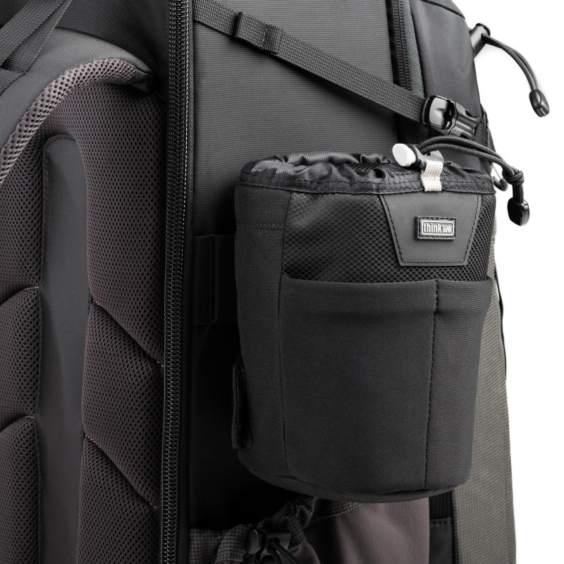 Mocowania dla statywu, monopodu i sprzętu outdoorowego